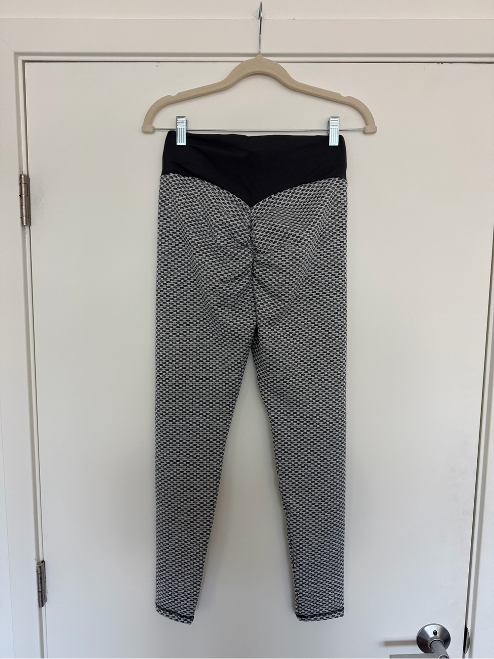 Womens Scrunch Leggings